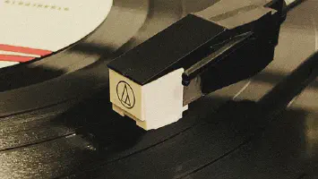 featured_vinyl-record.webp Video Thumbnail